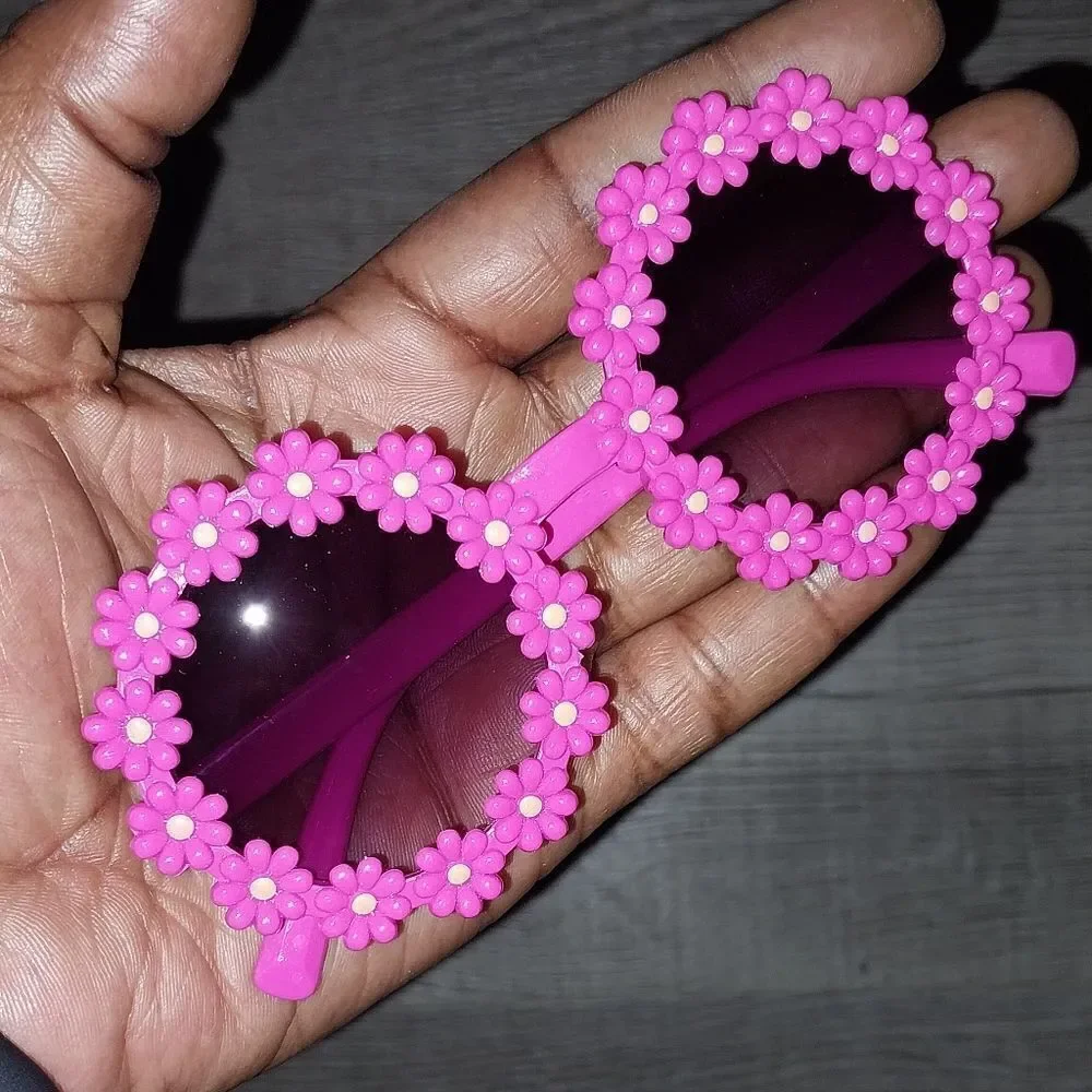 Pink Super cute floral rim kids sunglasses